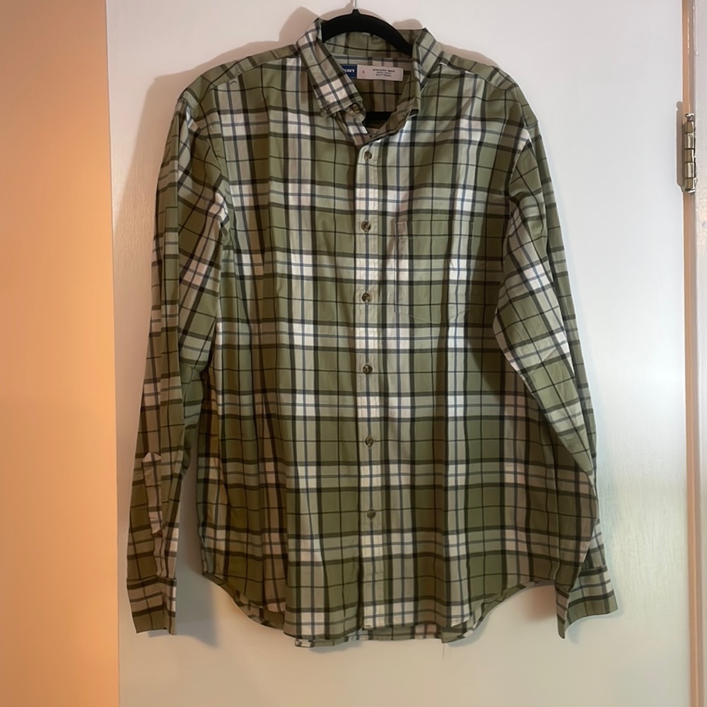 Mens Old Navy Plaid Button Down Large NWT